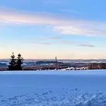 Lys Og Moderne Rett Ved Skiloypa Pa - Kort Vei Til Sjusjoen, Lillehammer Og Hafjell - Dyr Ikke Tillatt Apartament