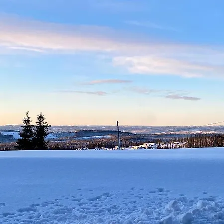 Lys Og Moderne Rett Ved Skiloypa Pa - Kort Vei Til Sjusjoen, Lillehammer Og Hafjell - Dyr Ikke Tillatt Appartement