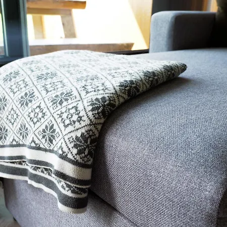 Lys Og Moderne Rett Ved Skiloypa Pa - Kort Vei Til Sjusjoen, Lillehammer Og Hafjell - Dyr Ikke Tillatt Nordseter