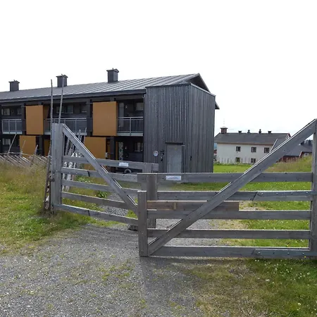 Lodge: Modern With Scenic Trail Access Apartment Nordseter